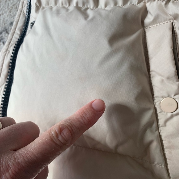 Quince Cream Puffer Vest - Picture 6 of 8